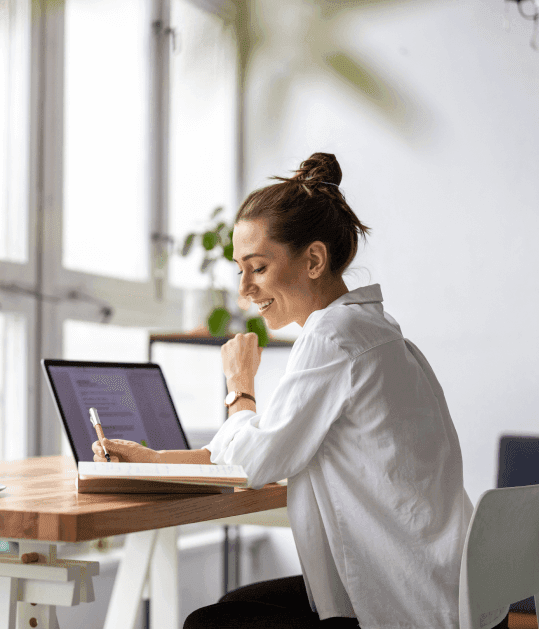 AI-Whaty customer support team ready to help